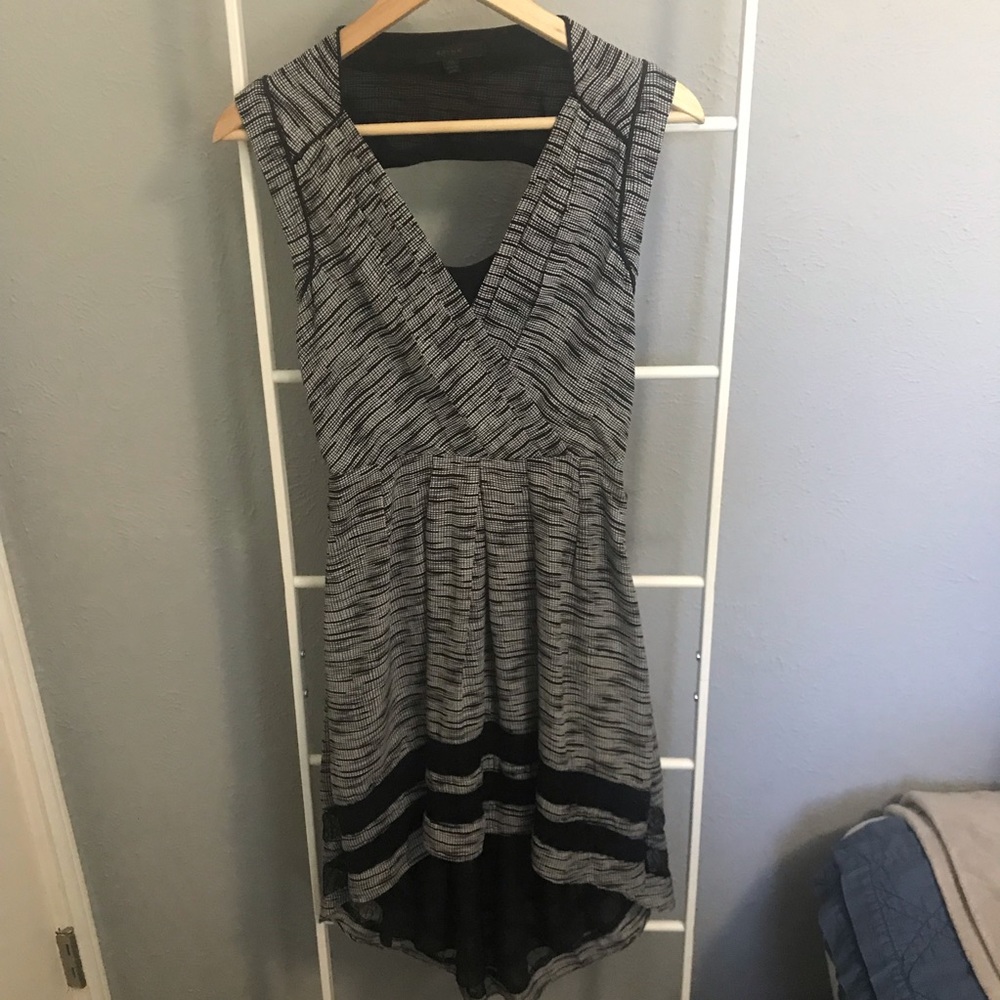 Aryn K black and white dress size xsmall - Picture 2 of 8
